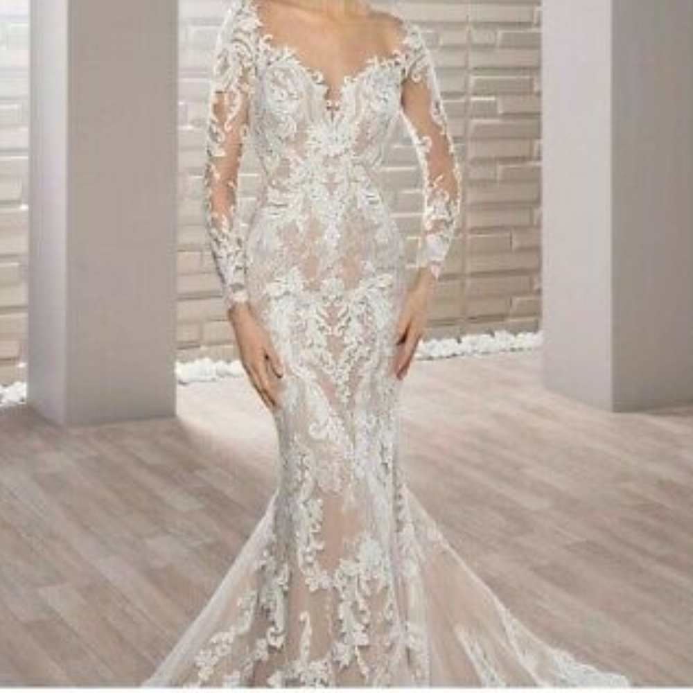 Demetrios Wedding Dress Style717 New with tags